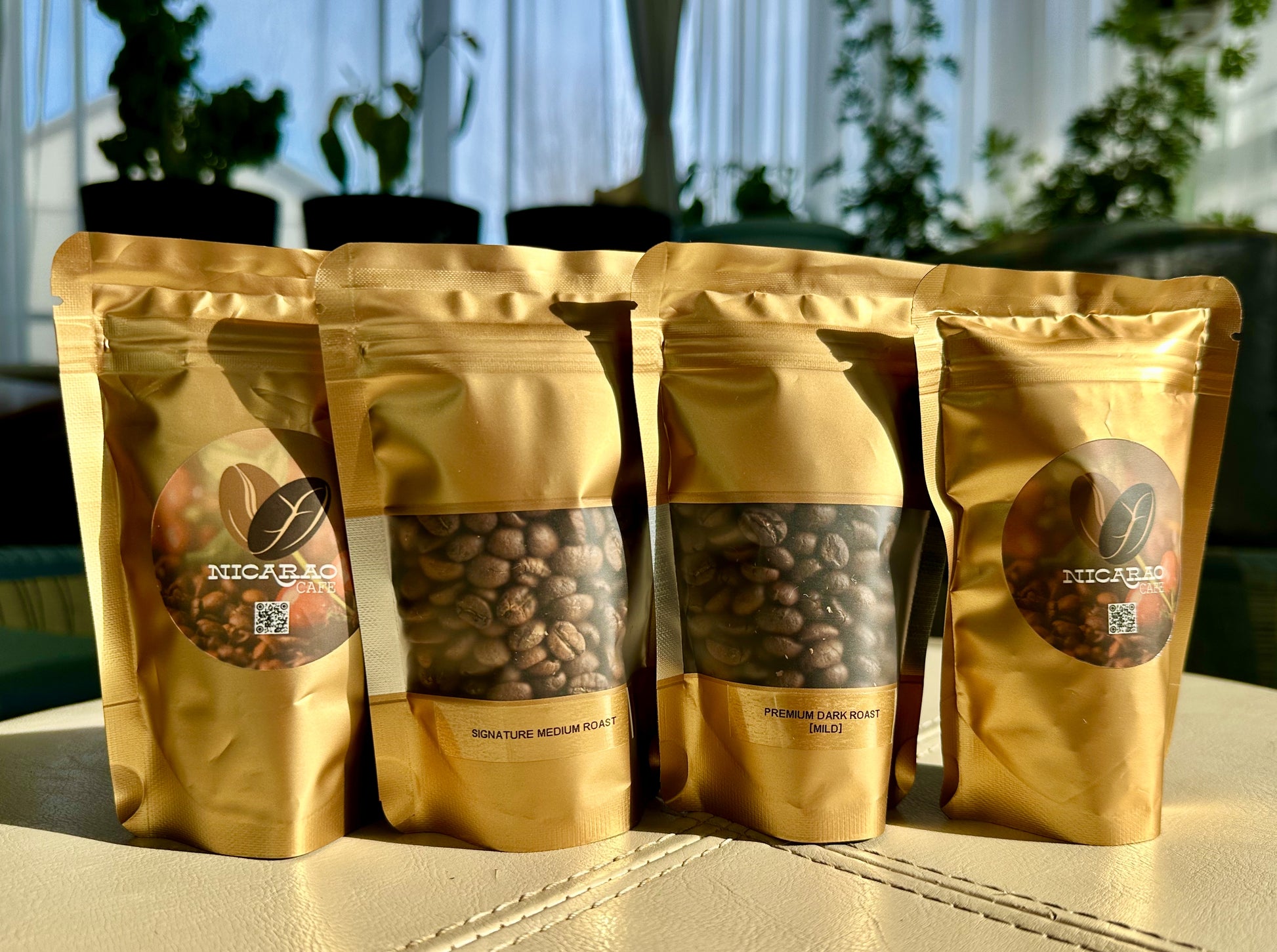 Nicarao Sabor Set - whole bean - front and back of bag.